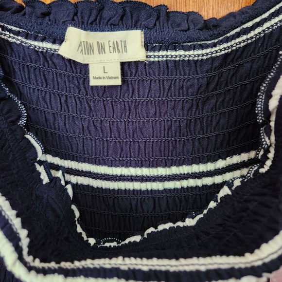 NWT size L halter jumpsuit/romper - Picture 4 of 6